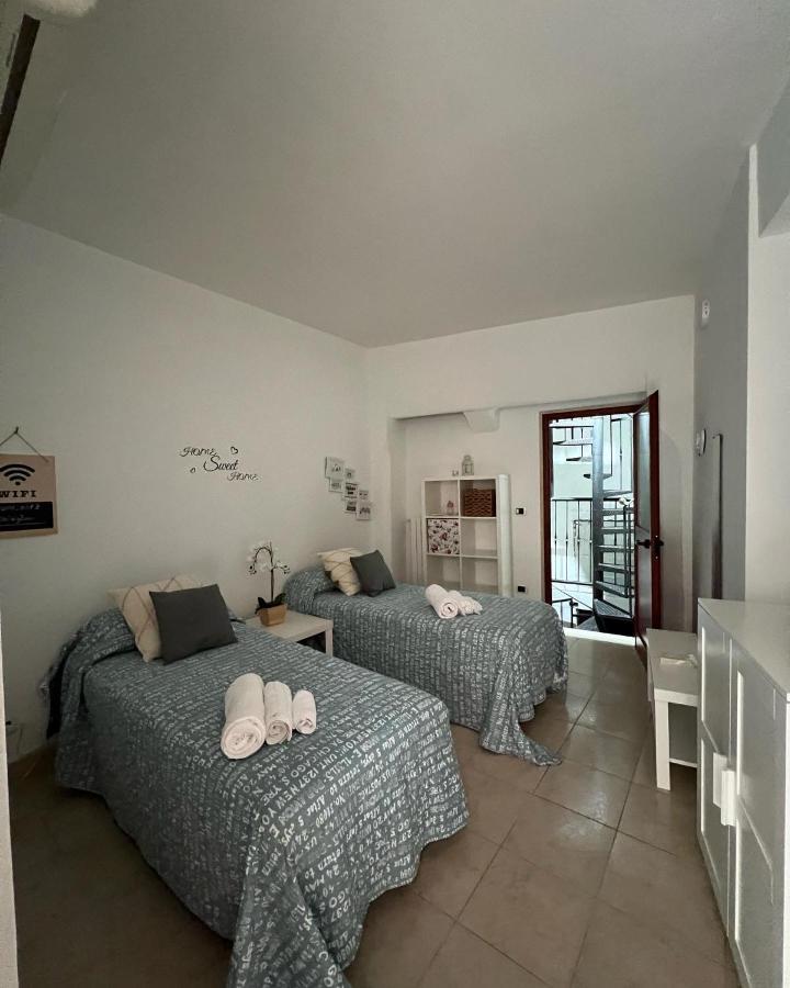 Casa Vacanze “Da Concetta” Bari Bagian luar foto