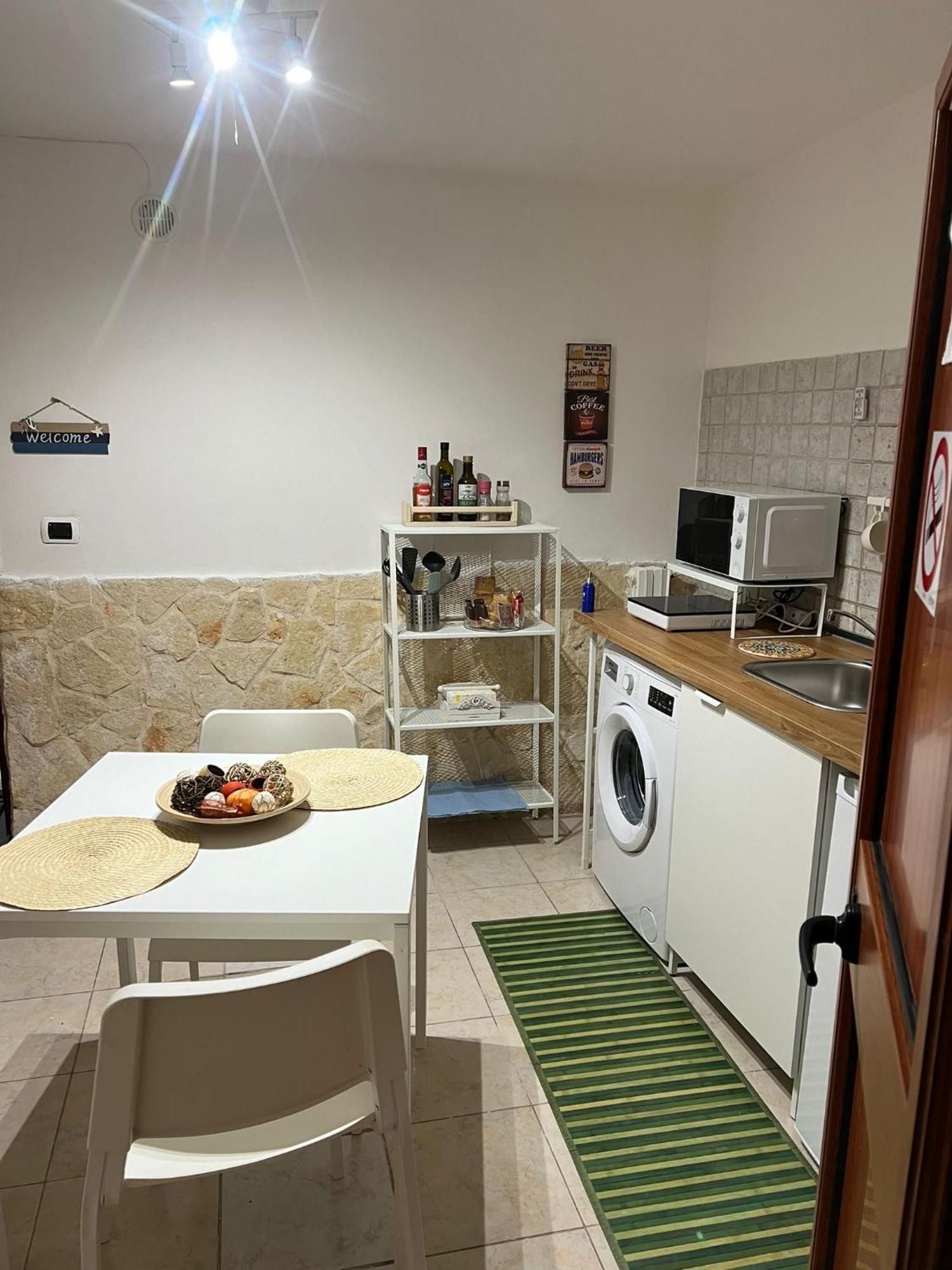 Casa Vacanze “Da Concetta” Bari Bagian luar foto